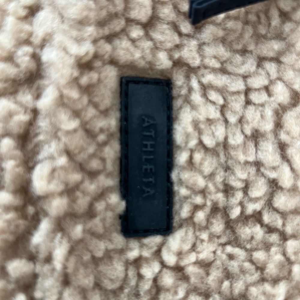 Athleta - Picture 3 of 7